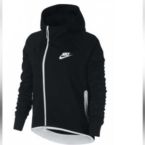 Nike sportswear women's tech fleece